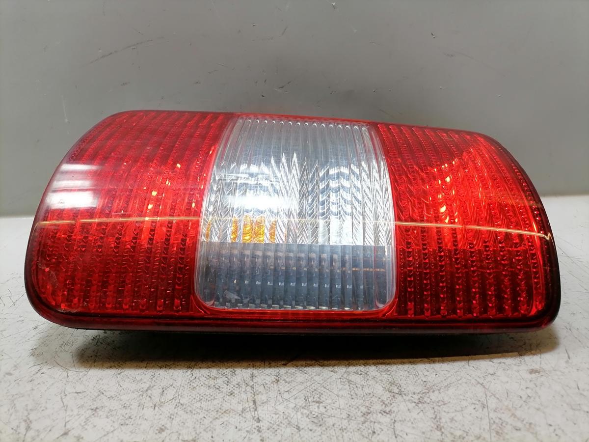 VW Caddy 2K original R&uuml;cklicht R&uuml;ckleuchte Schlussleuchte rechts Fl&uuml;gelt&uuml;ren Bj.2007